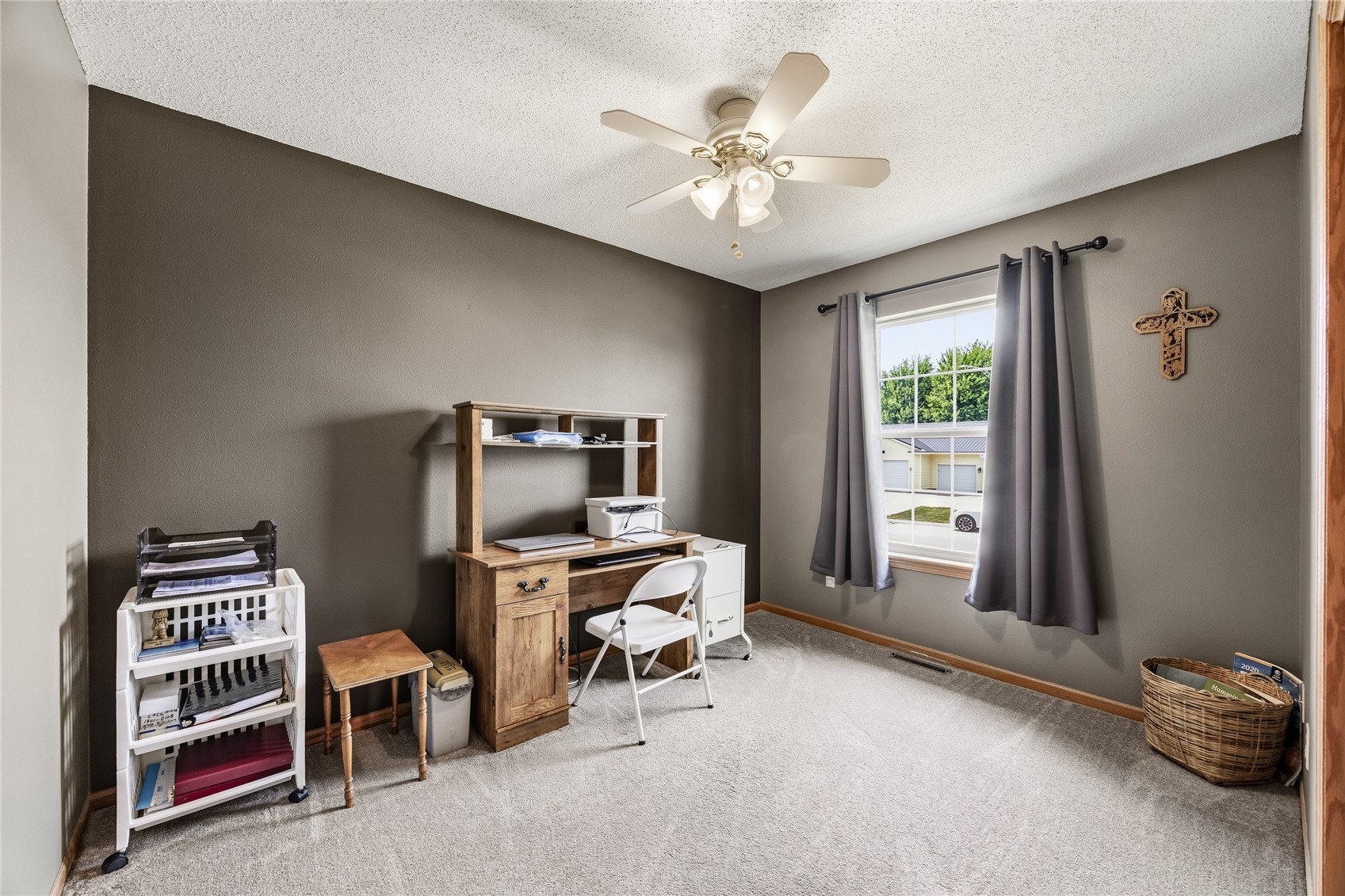 506 Grace Avenue Urbana IA 52345