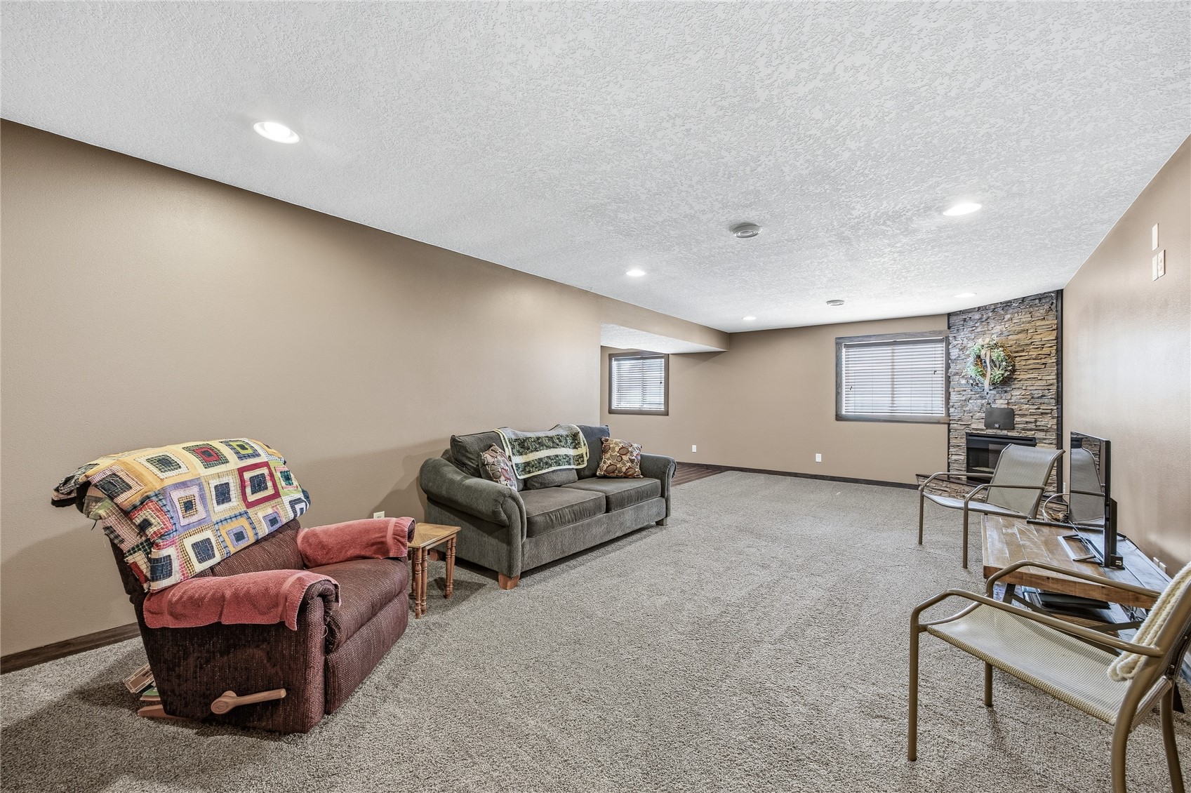 506 Grace Avenue Urbana IA 52345
