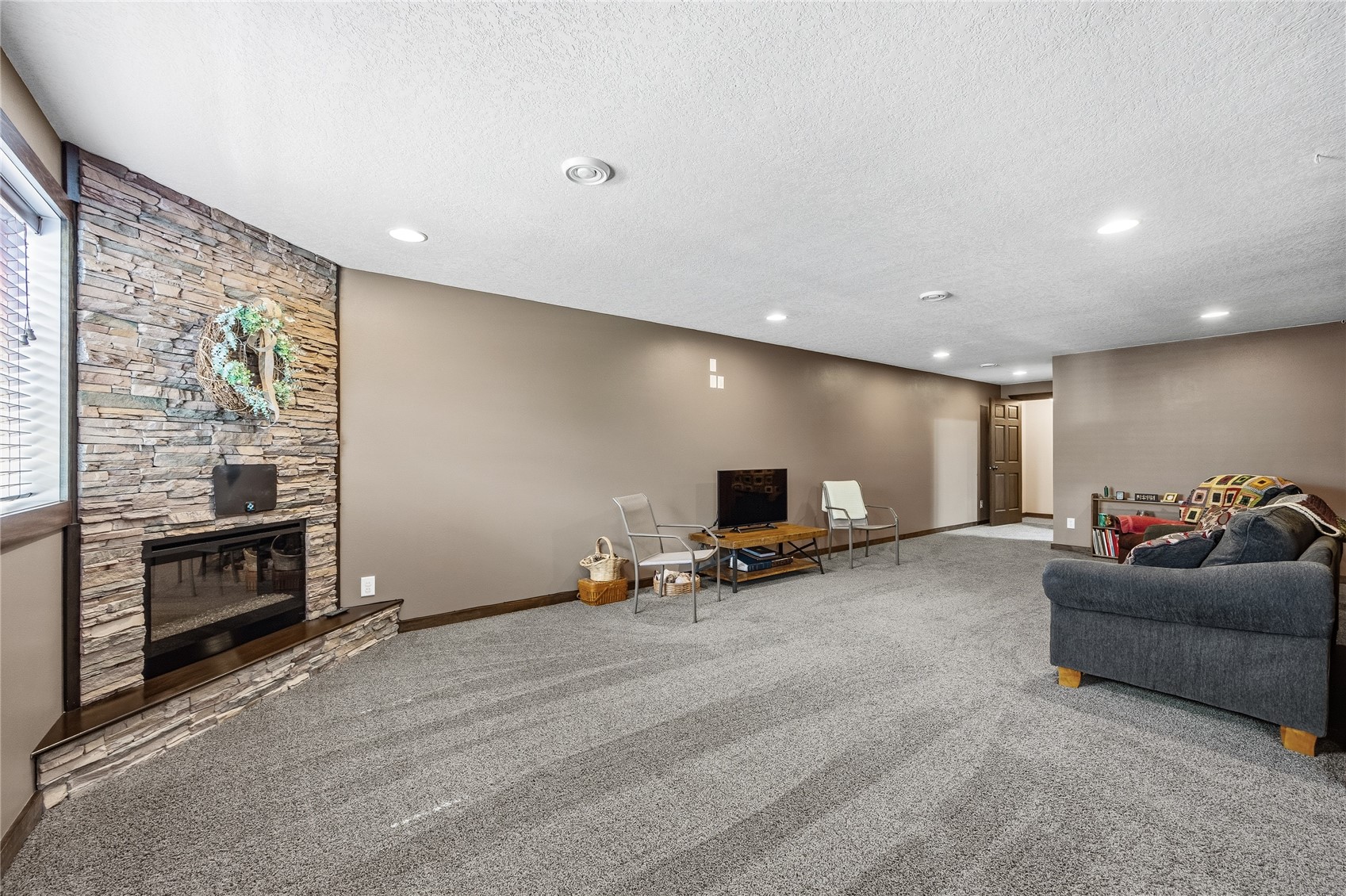 506 Grace Avenue Urbana IA 52345