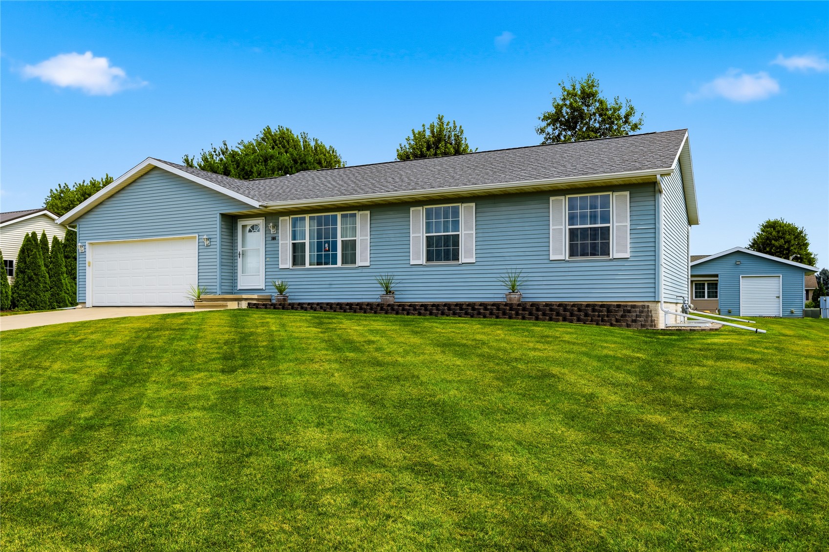 506 Grace Avenue Urbana IA 52345