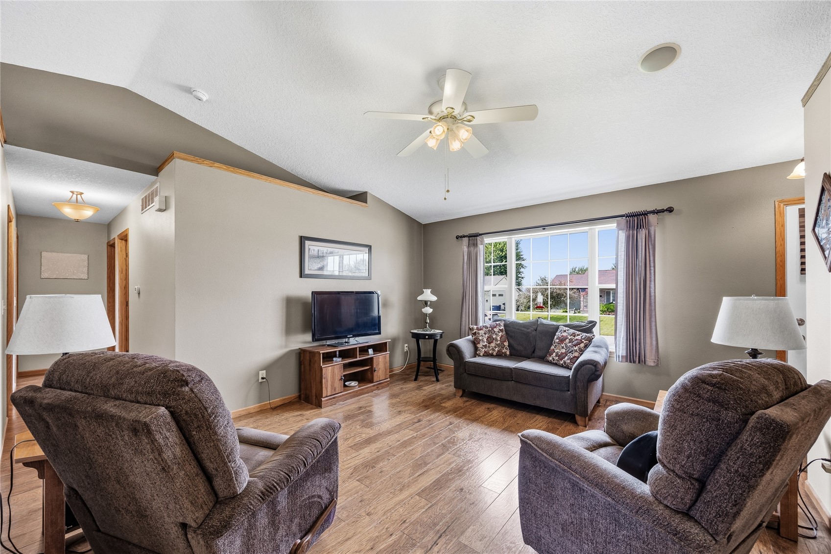 506 Grace Avenue Urbana IA 52345