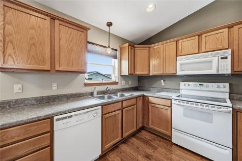 506 Grace Avenue Urbana IA 52345