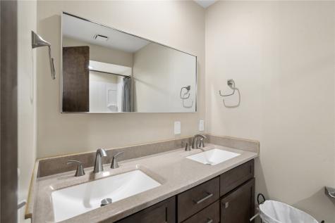 912 Juniper Drive Iowa City IA 52245