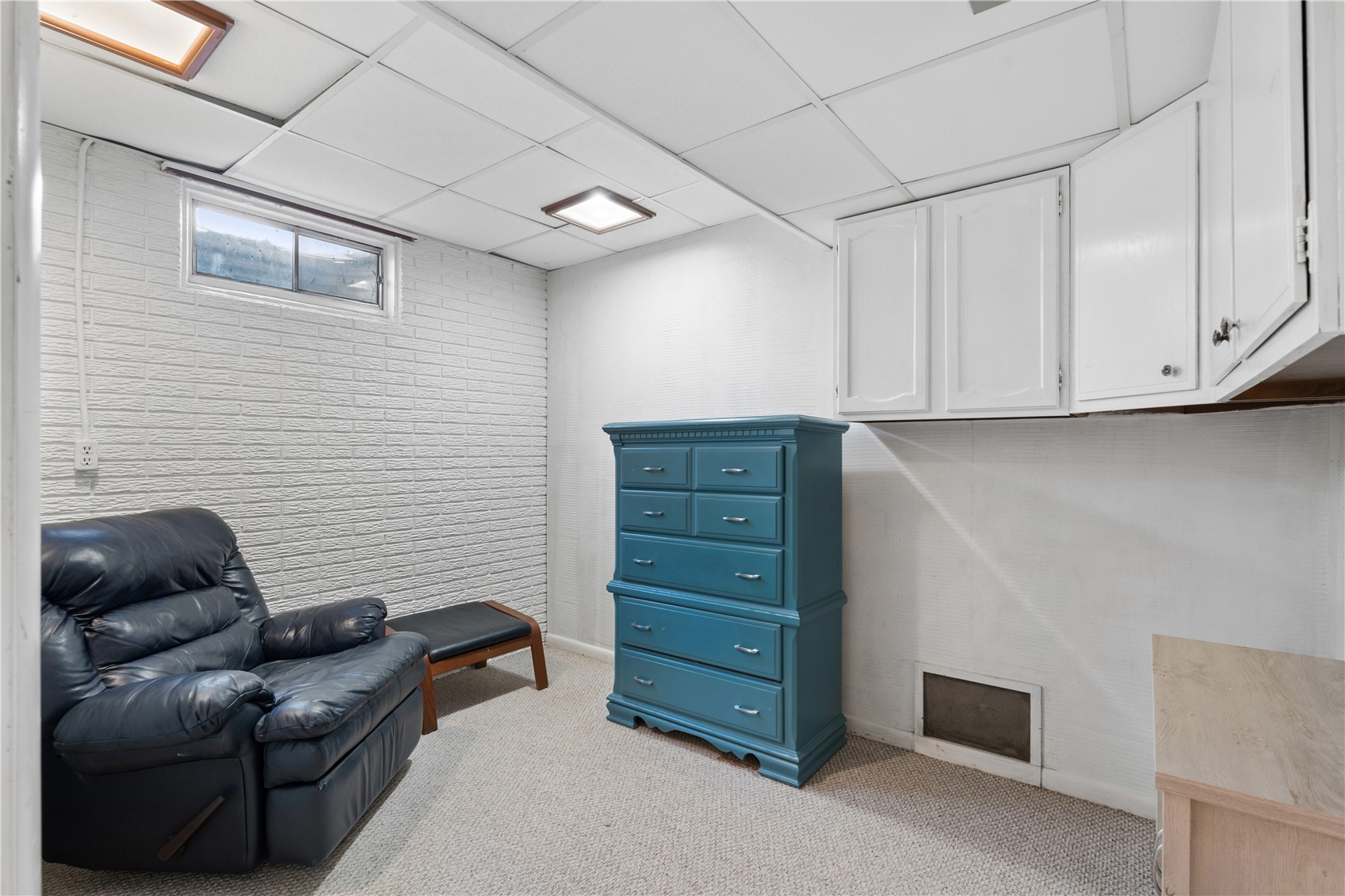 912 Juniper Drive Iowa City IA 52245