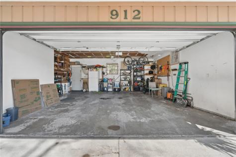 912 Juniper Drive Iowa City IA 52245