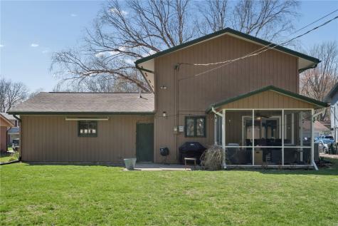 912 Juniper Drive Iowa City IA 52245