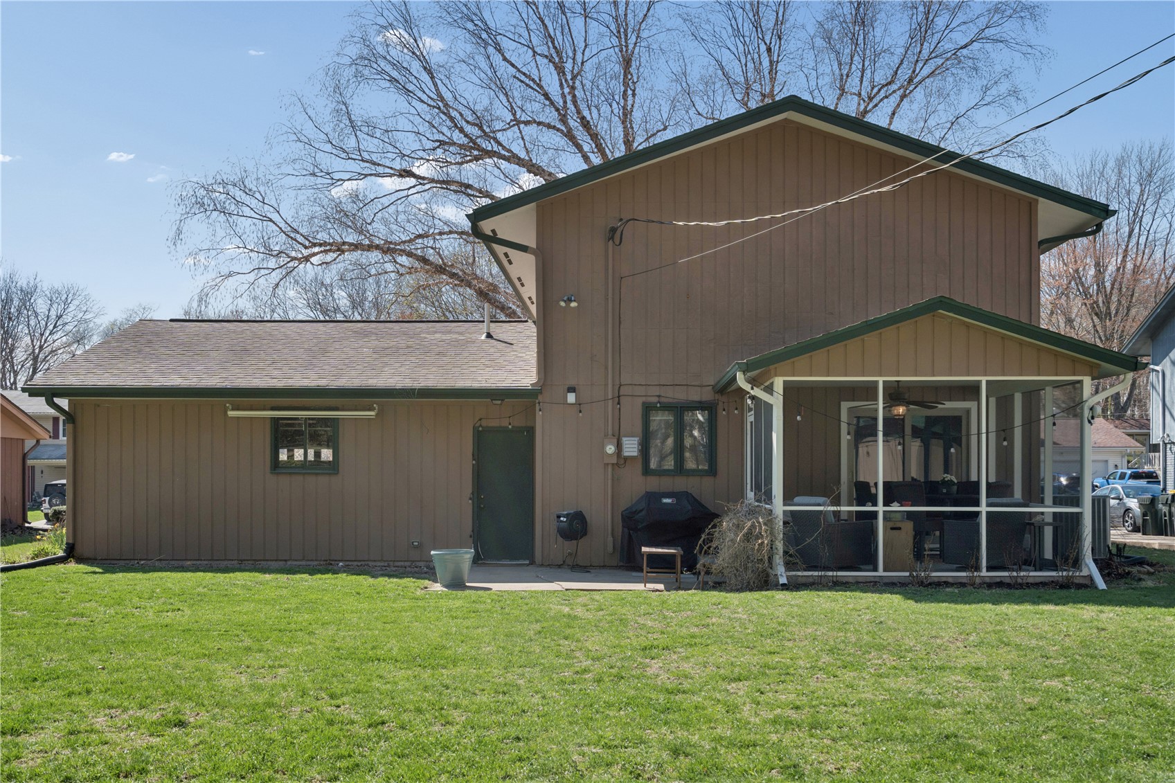 912 Juniper Drive Iowa City IA 52245