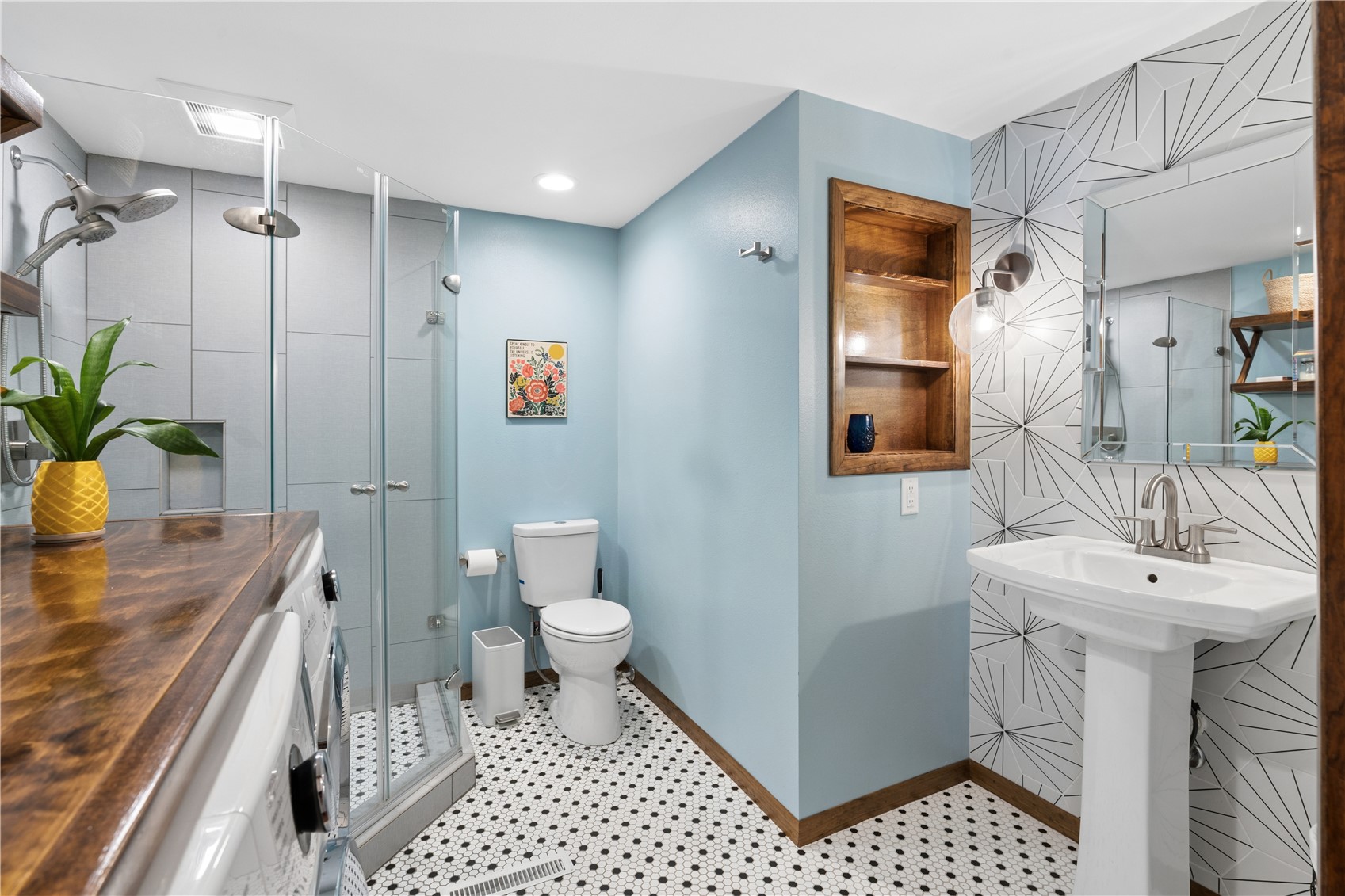 912 Juniper Drive Iowa City IA 52245