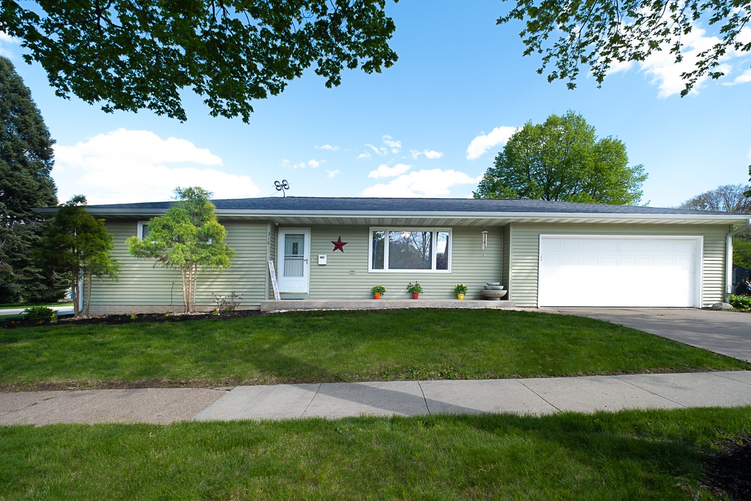 316 3rd Avenue NW Mt Vernon IA 52314