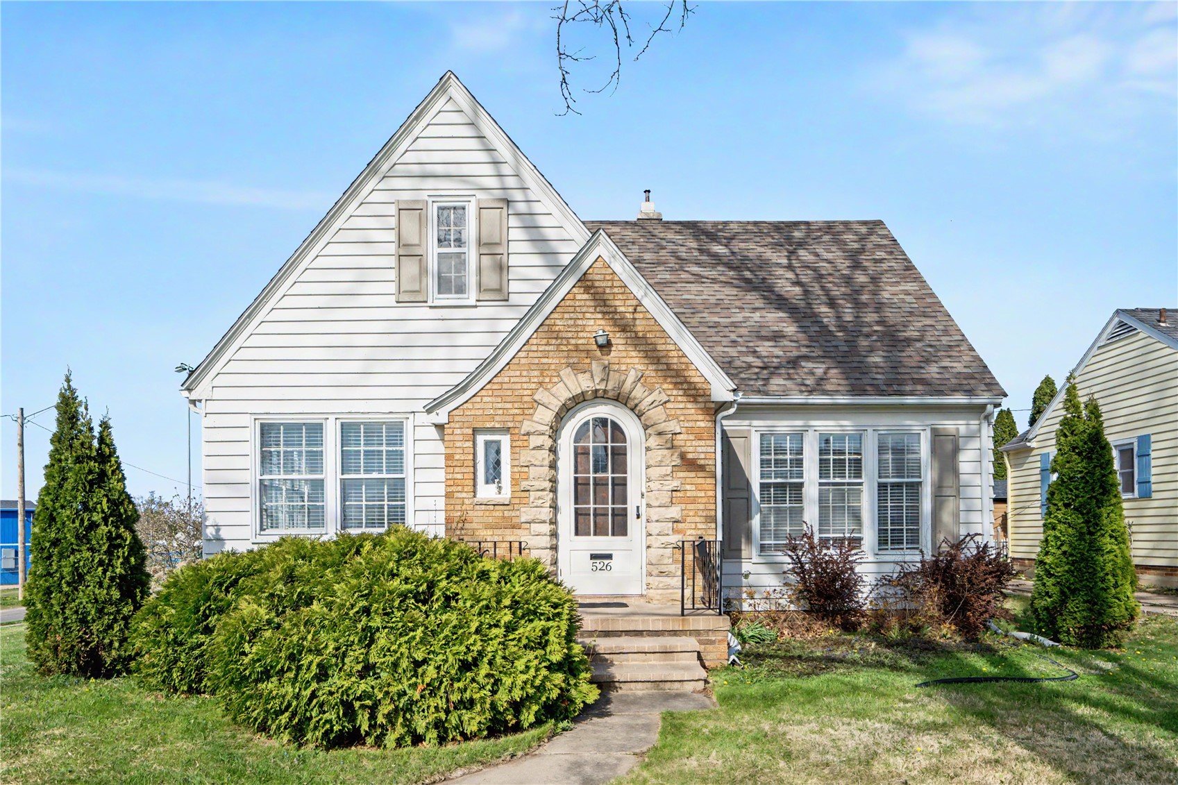 Cedar Rapids IA, 526 Longwood Drive NE