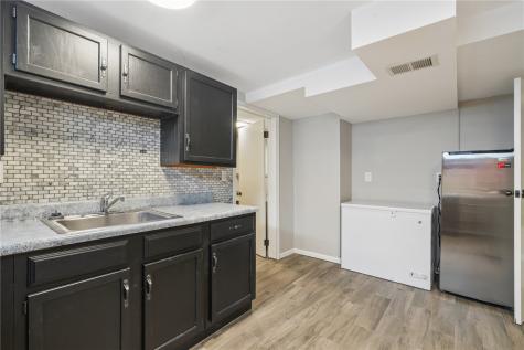 1133 35th Street NE Cedar Rapids IA 52402