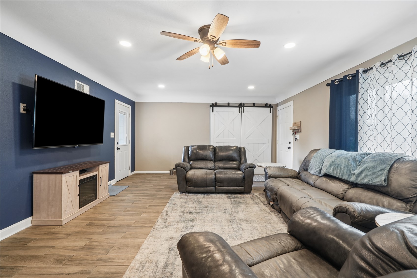1133 35th Street NE Cedar Rapids IA 52402