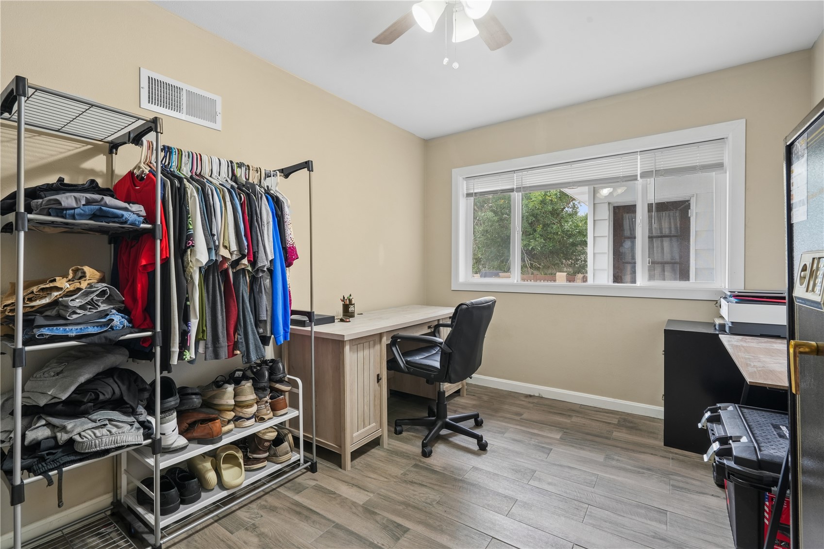 1133 35th Street NE Cedar Rapids IA 52402