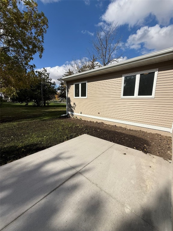 103 North Street Urbana IA 52345