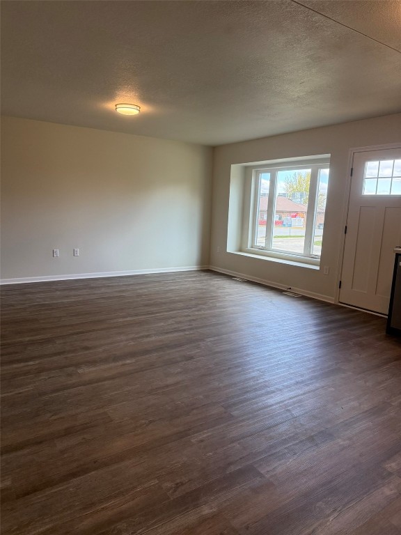 103 North Street Urbana IA 52345