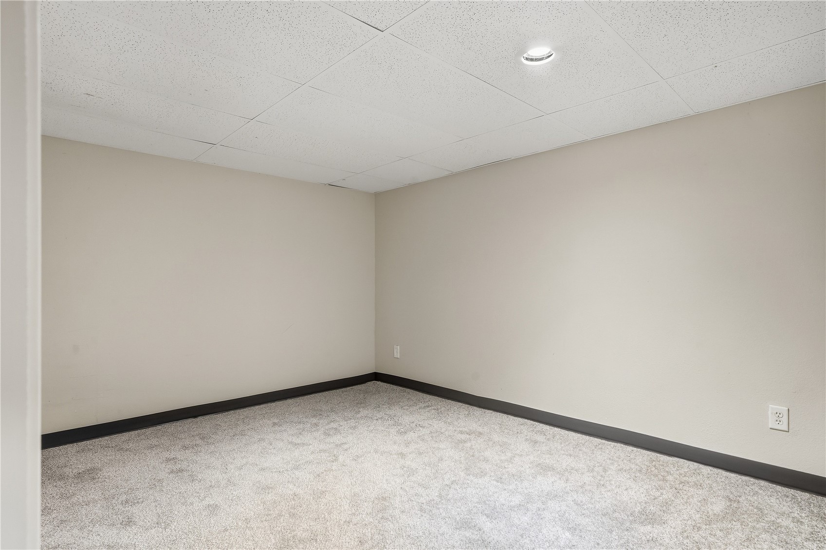 1118 18th Street NW Cedar Rapids IA 52405
