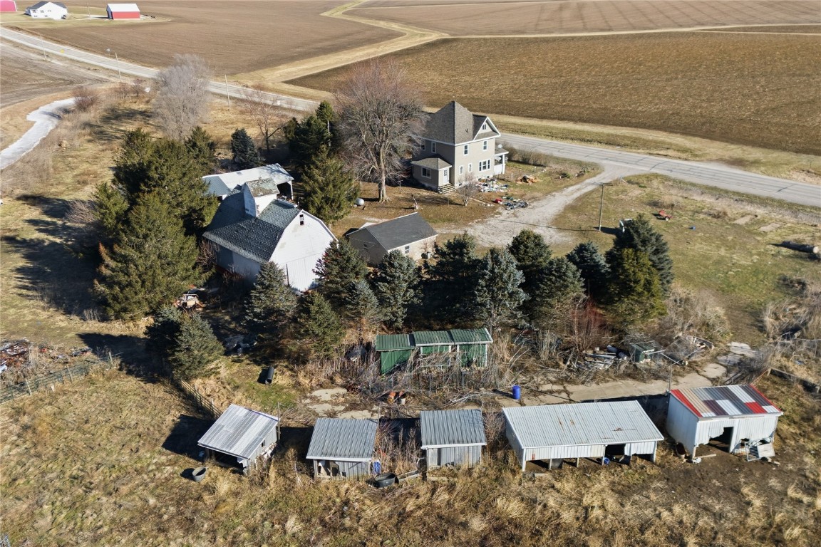 2292 Highway V18 Clutier IA 52217