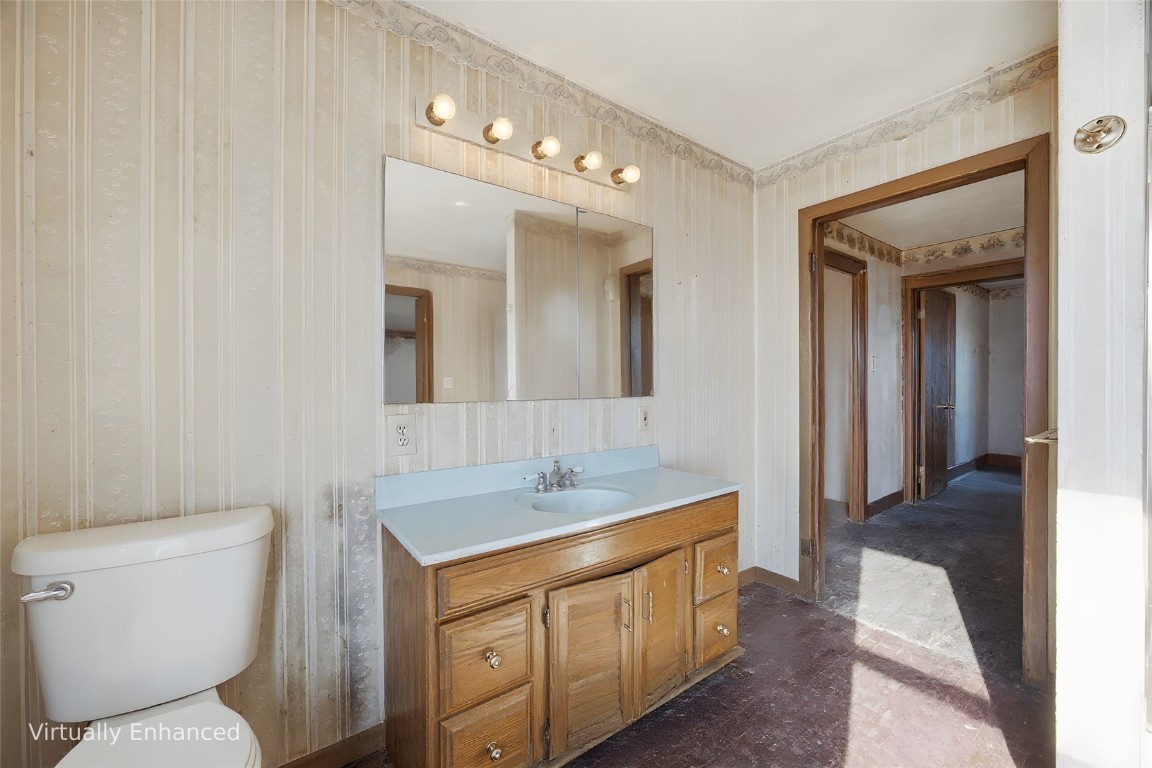2292 Highway V18 Clutier IA 52217