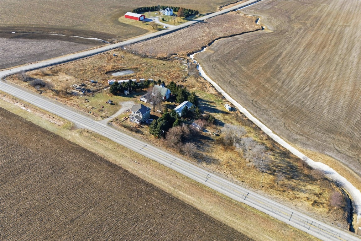 2292 Highway V18 Clutier IA 52217