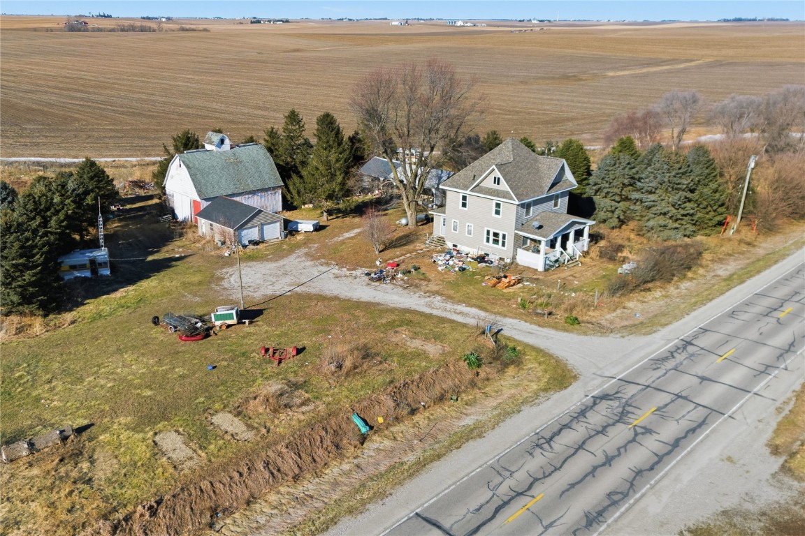 2292 Highway V18 Clutier IA 52217