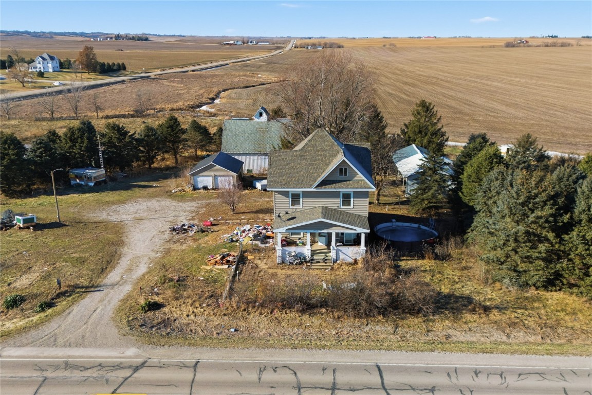 2292 Highway V18 Clutier IA 52217