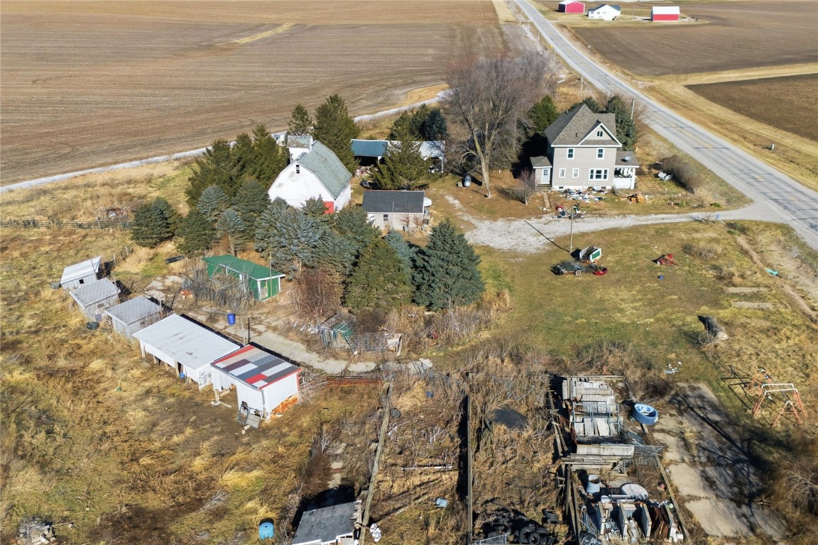 2292 Highway V18 Clutier IA 52217