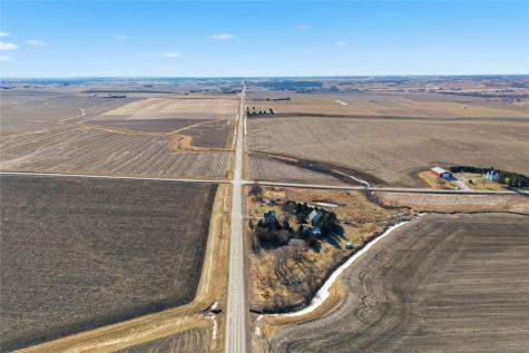 2292 Highway V18 Clutier IA 52217