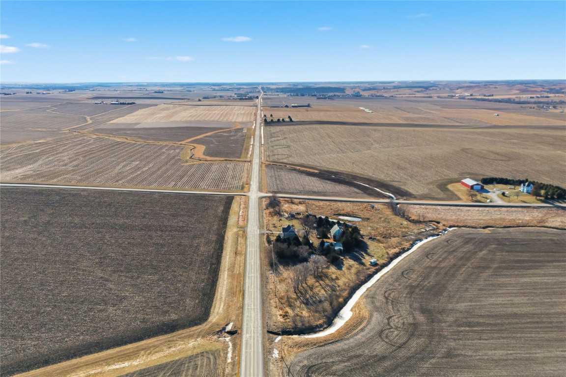 2292 Highway V18 Clutier IA 52217