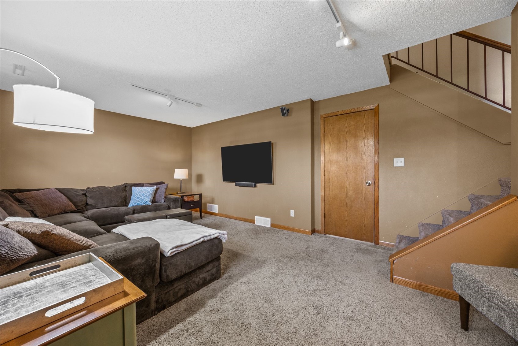 6701 N Glen Drive Palo IA 52324