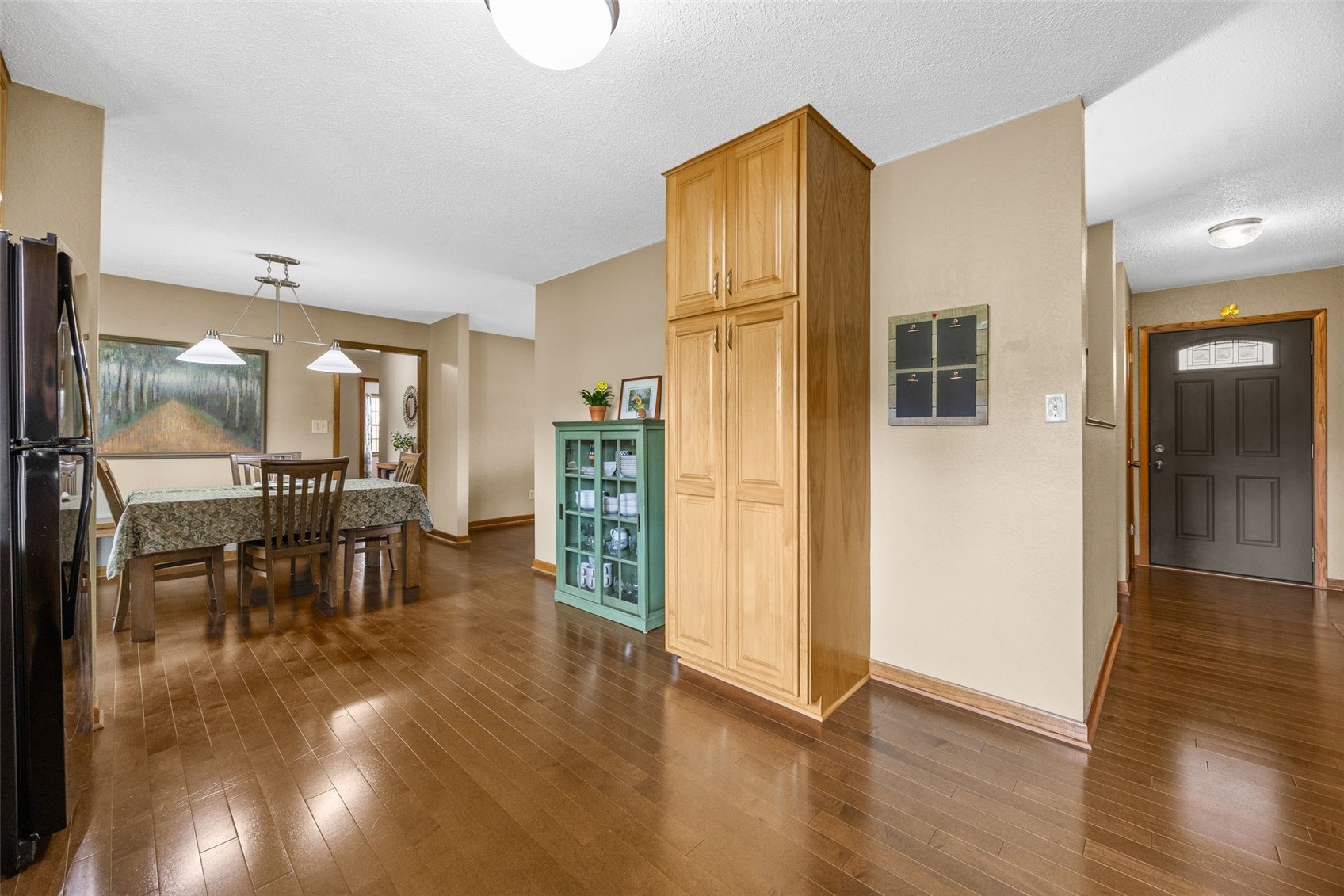 6701 N Glen Drive Palo IA 52324