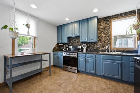 816 9th Avenue Marion IA 52302