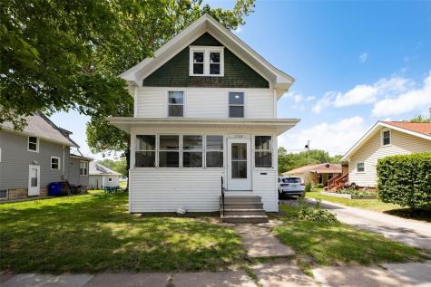 1722 Ellis Boulevard NW Cedar Rapids IA 52405