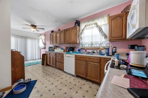 1722 Ellis Boulevard NW Cedar Rapids IA 52405