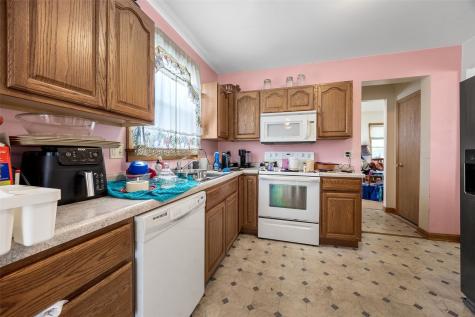 1722 Ellis Boulevard NW Cedar Rapids IA 52405