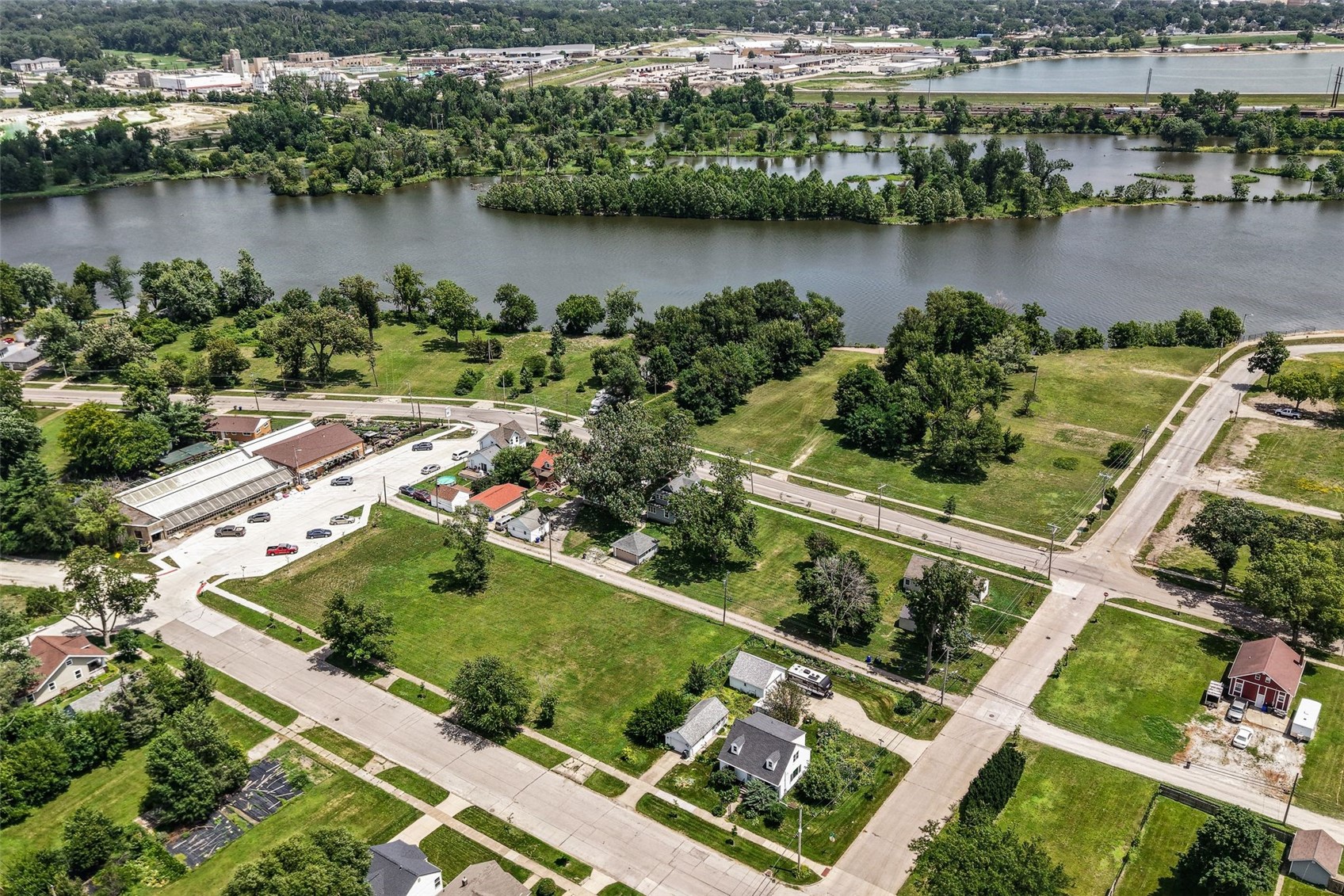 1722 Ellis Boulevard NW Cedar Rapids IA 52405