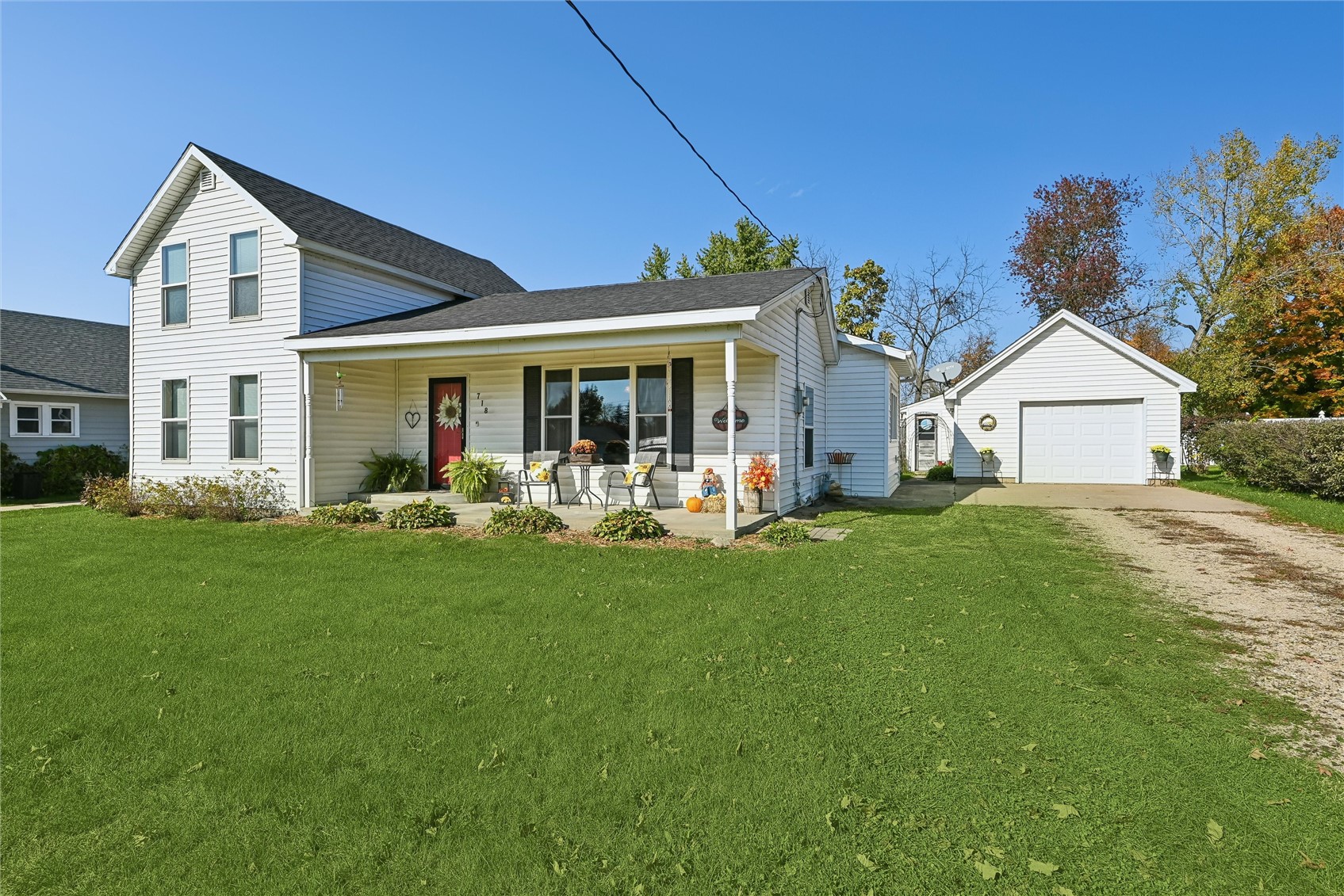 718 E Main Street Central City IA 52214