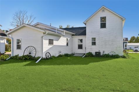 718 E Main Street Central City IA 52214