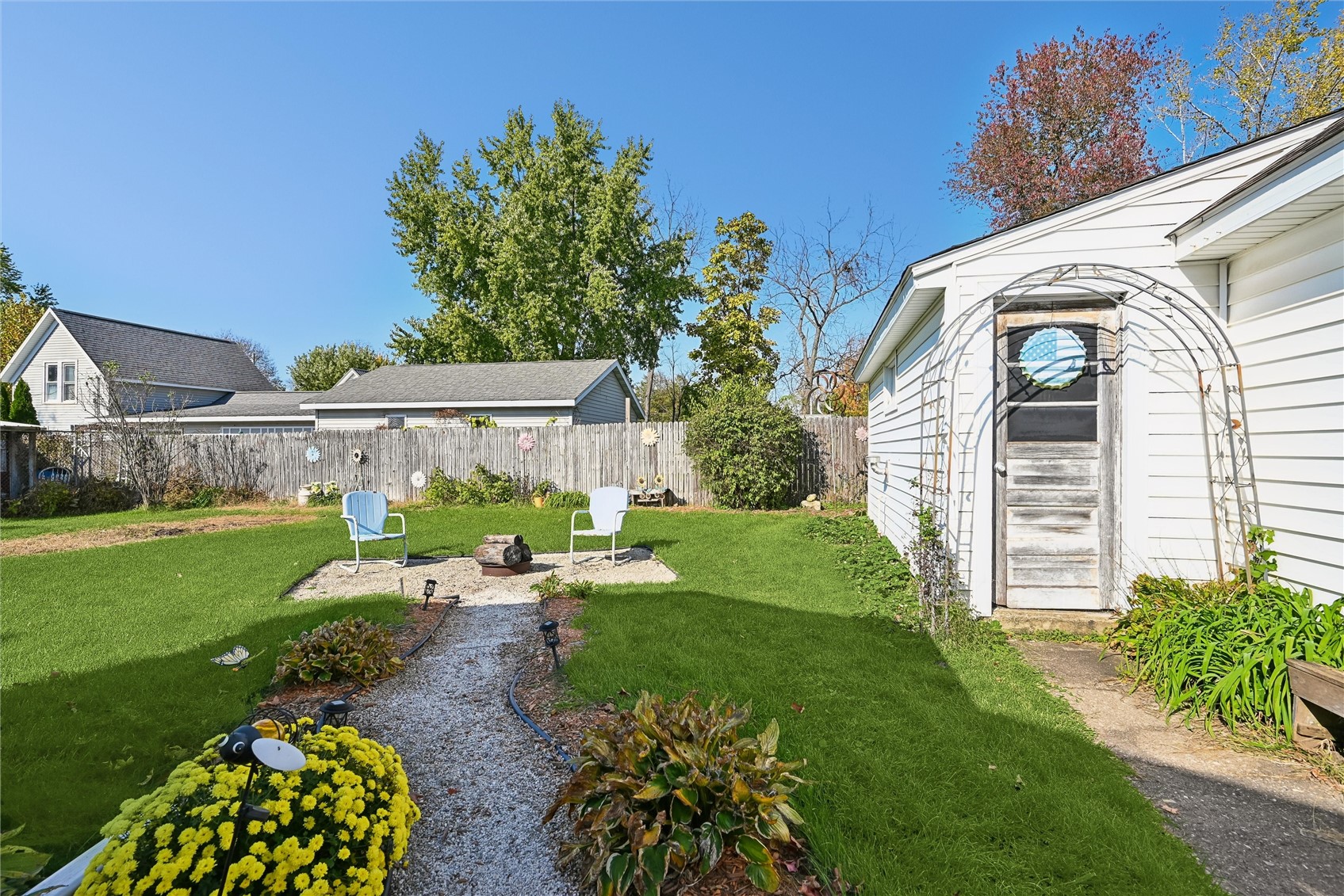 718 E Main Street Central City IA 52214