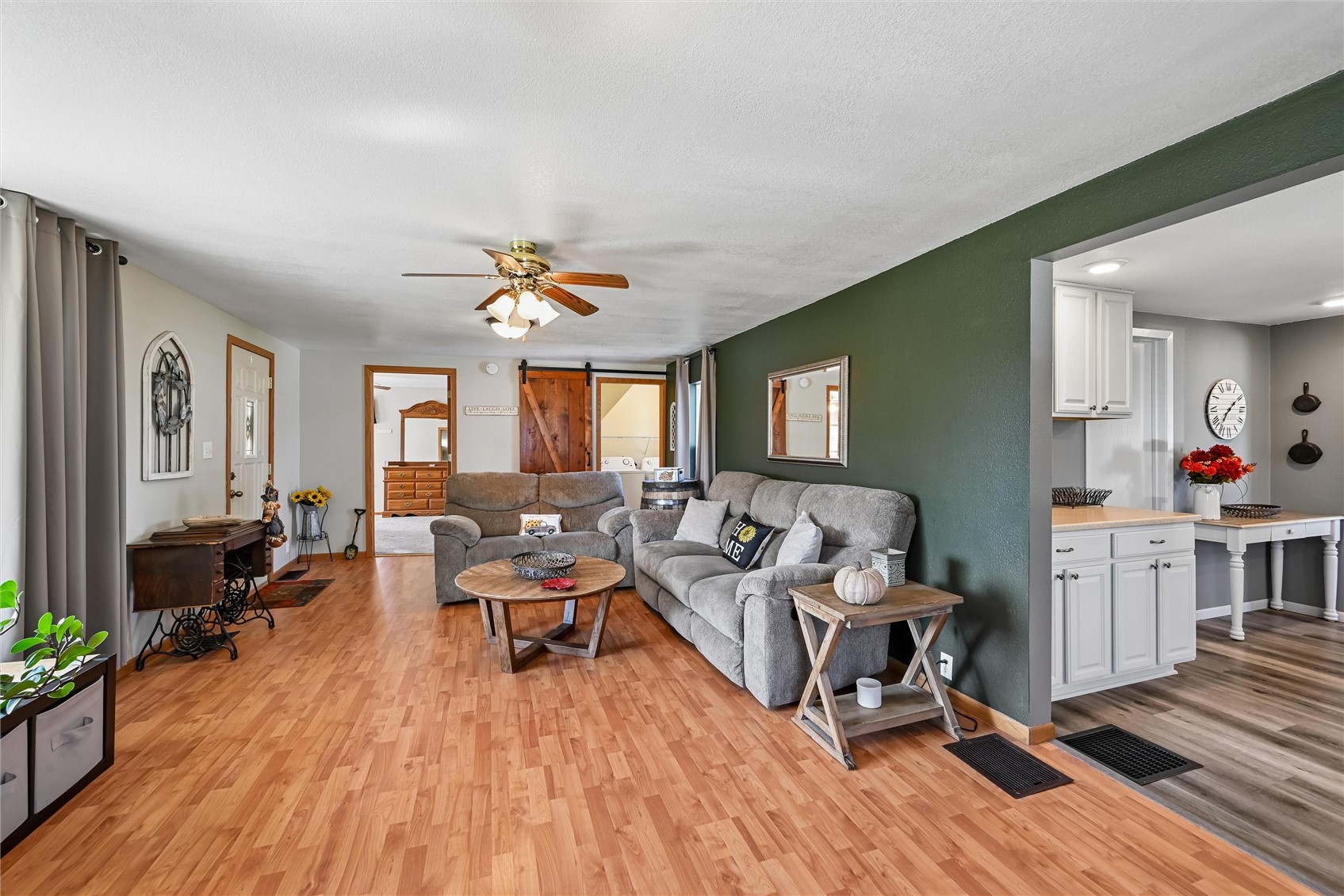 718 E Main Street Central City IA 52214