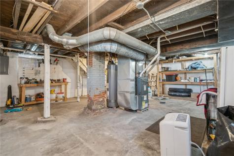 1512 6th Avenue SE Cedar Rapids IA 52403
