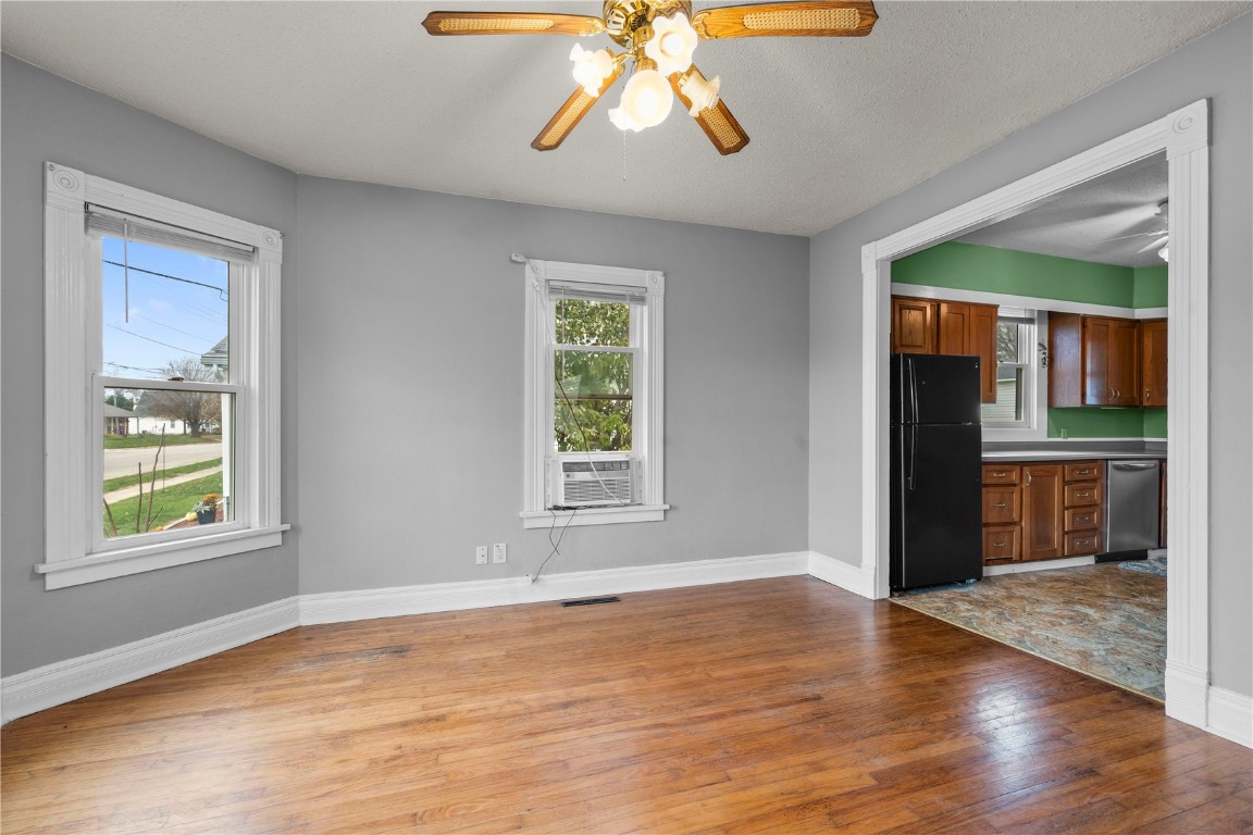 416 W. Main Street Lisbon IA 52253