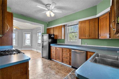 416 W. Main Street Lisbon IA 52253