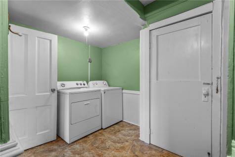 416 W. Main Street Lisbon IA 52253