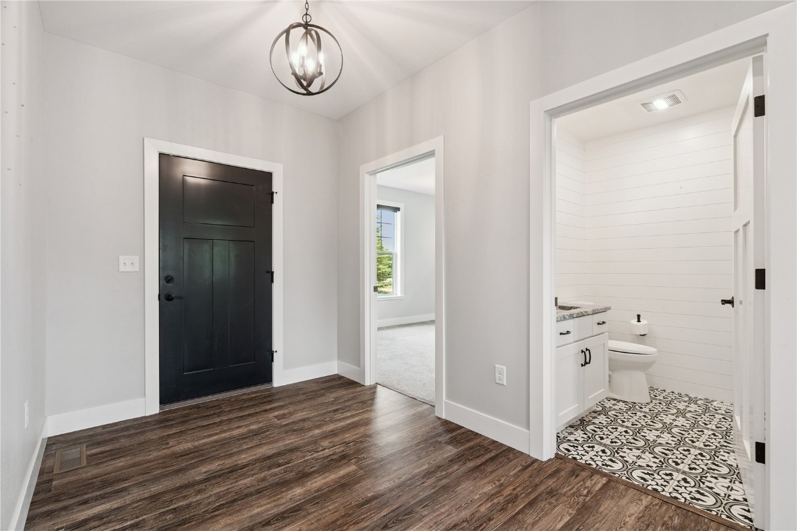 4395 Rec Drive Marion IA 52302