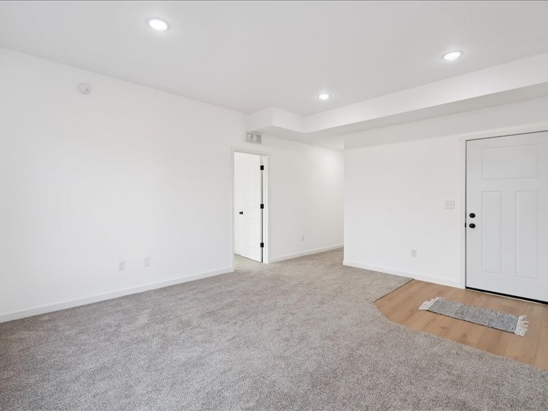 3111 Ginkgo Lane Muscatine IA 52761