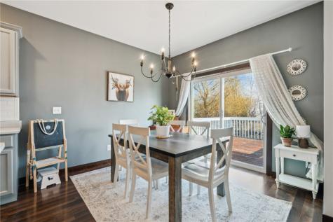 8702 Grand Oaks Drive NE Cedar Rapids IA 52402