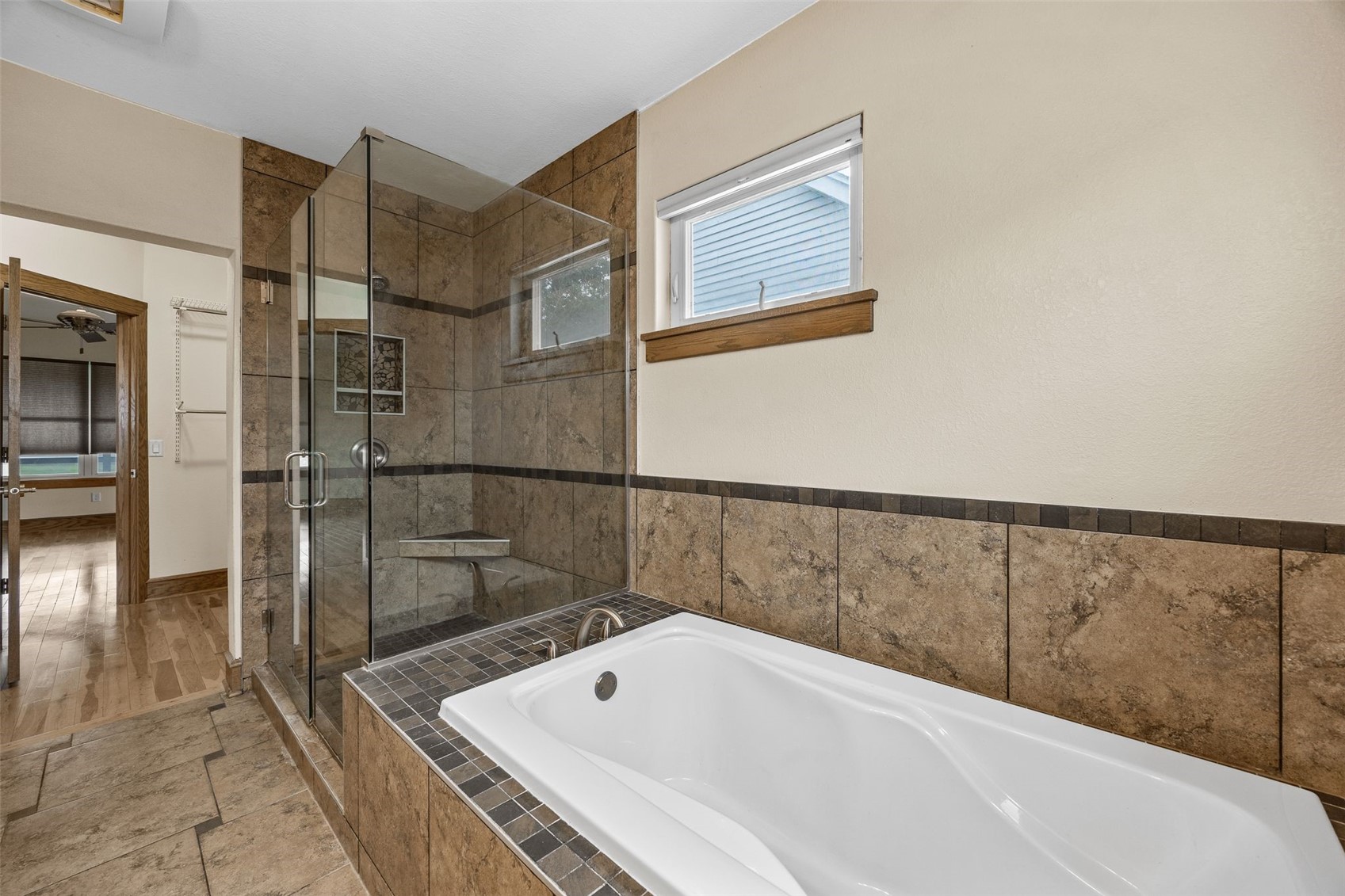 2004 C Street SW Cedar Rapids IA 52404