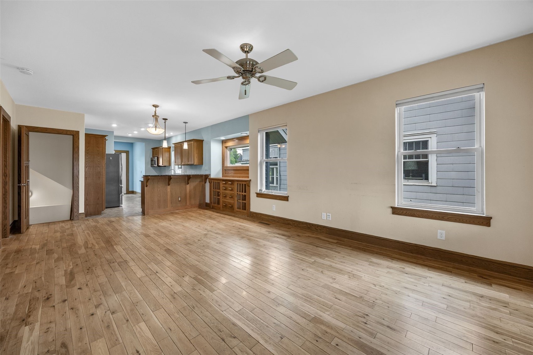 2004 C Street SW Cedar Rapids IA 52404