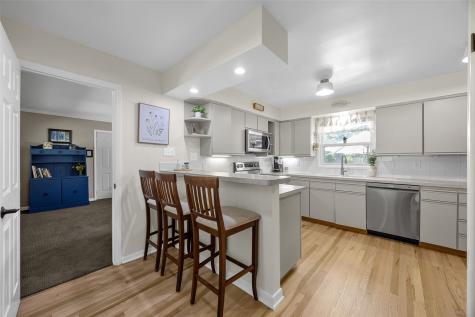 425 Red Fox Road SE Cedar Rapids IA 52403