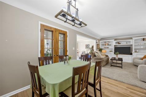 425 Red Fox Road SE Cedar Rapids IA 52403